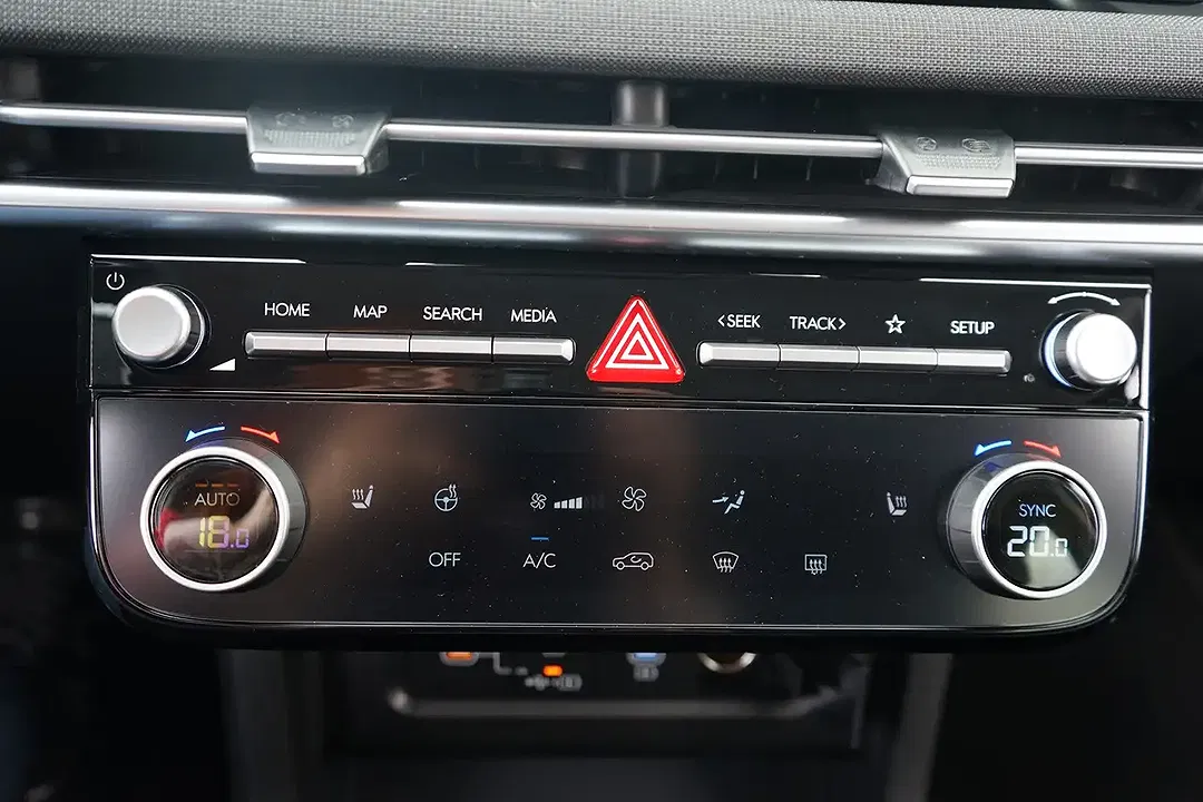 Hyundai TUCSON - Thumbnail 11