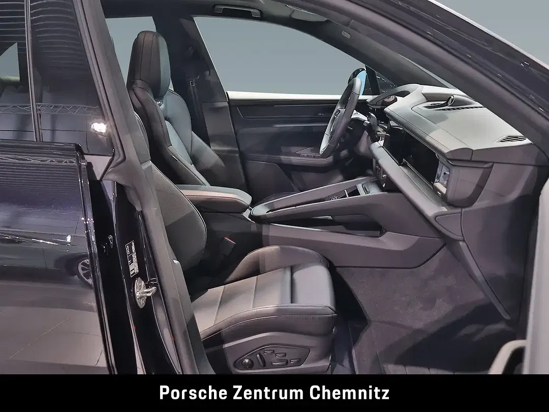 Porsche Macan - Thumbnail 13
