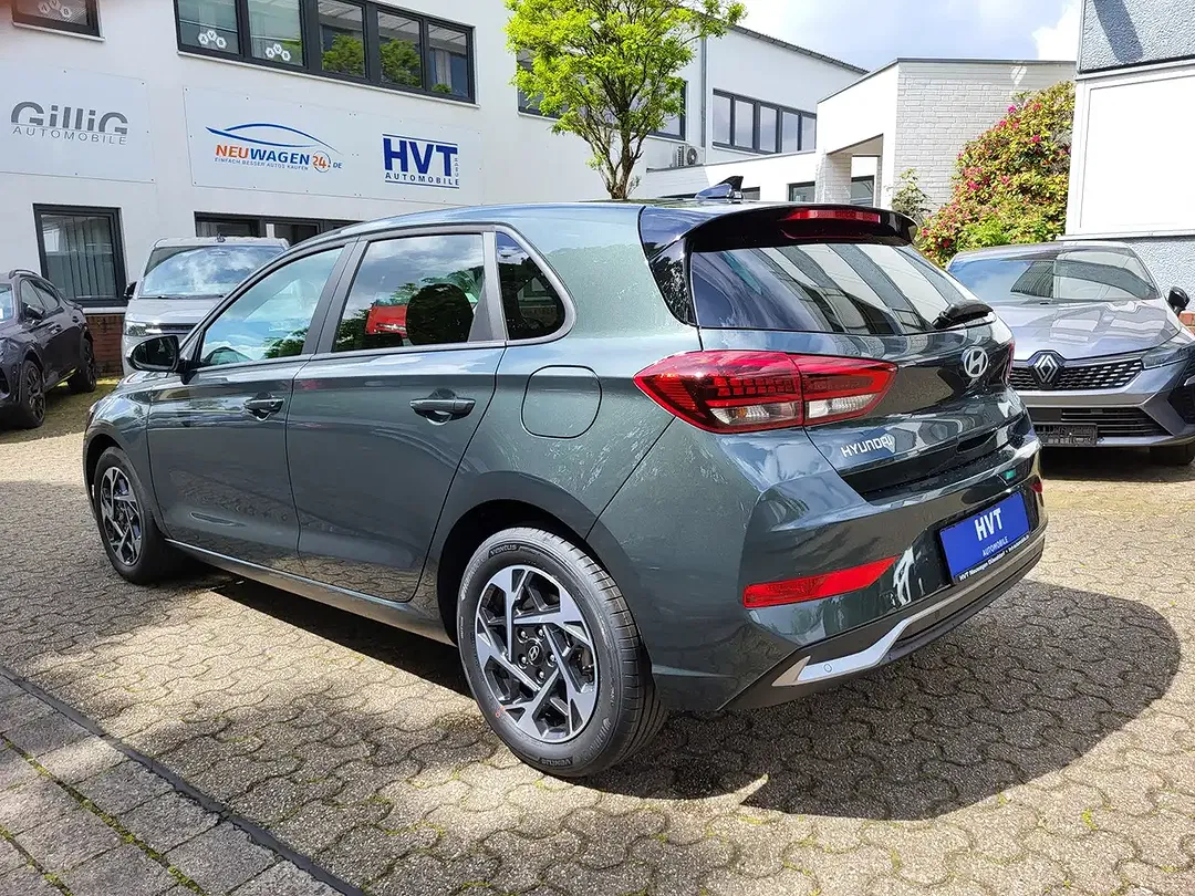 Hyundai i30 - Thumbnail 8