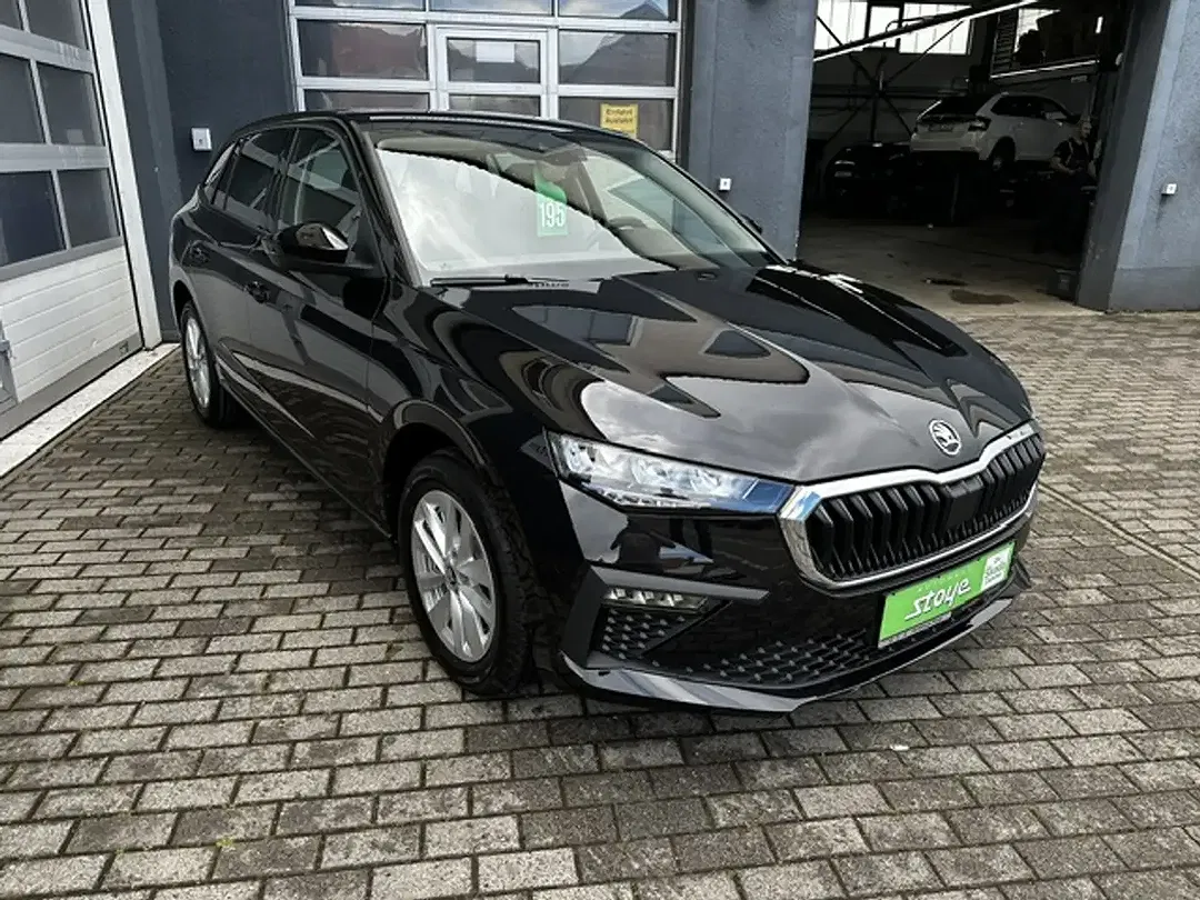 Skoda Scala - Thumbnail 2