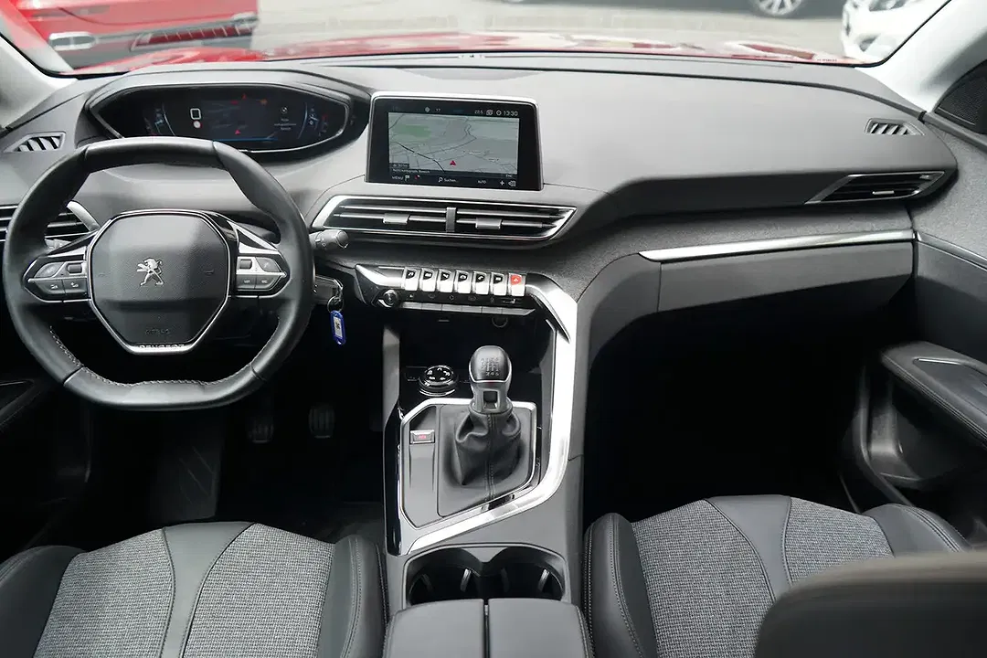 Peugeot 3008 - Thumbnail 10