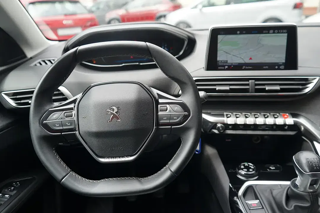 Peugeot 3008 - Thumbnail 11