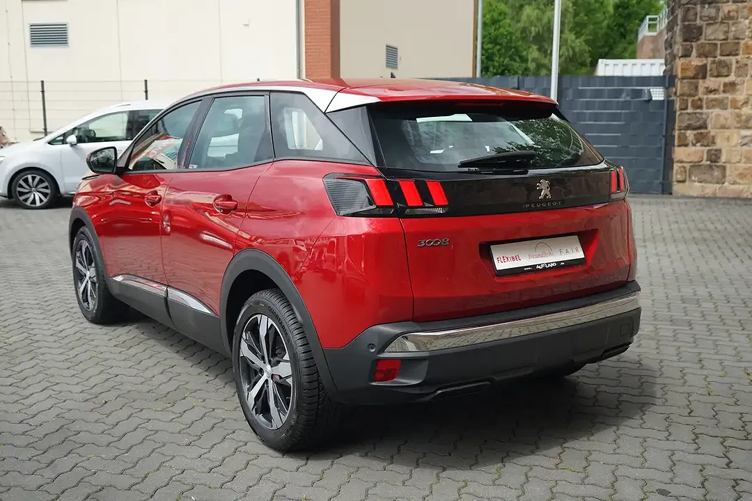 Peugeot 3008 - Thumbnail 3