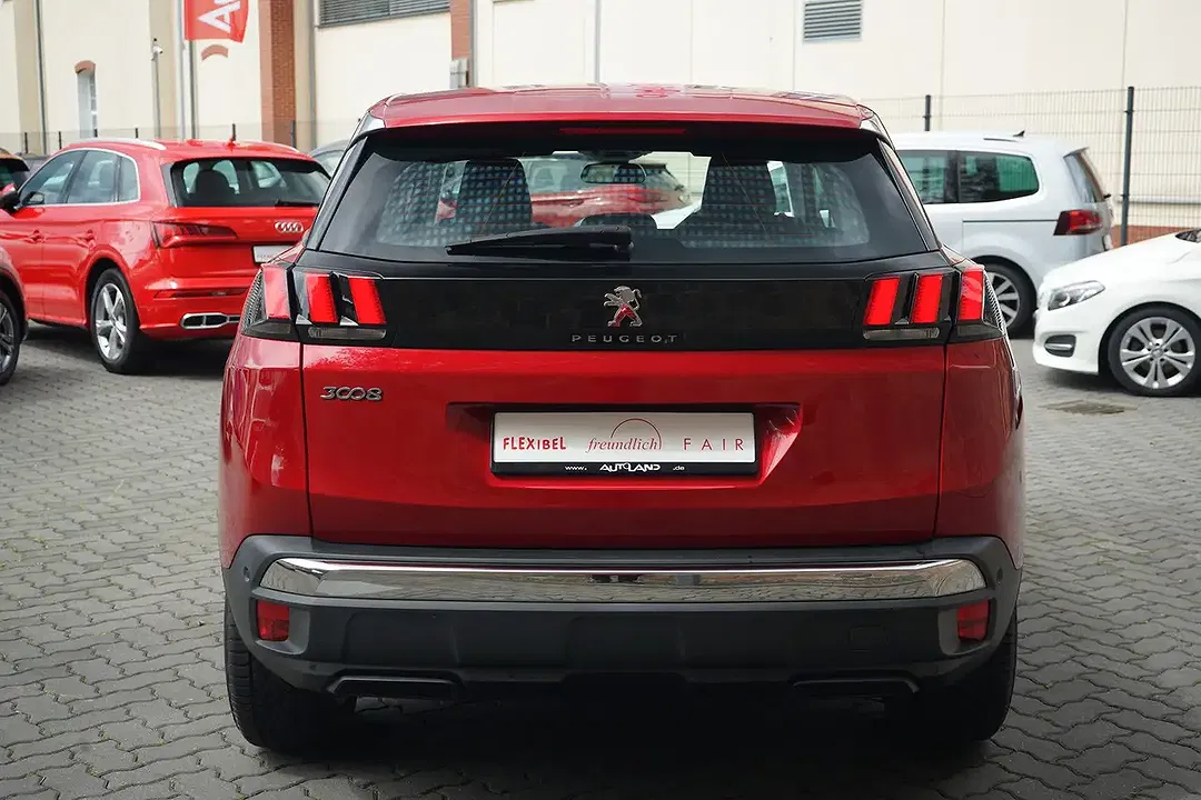 Peugeot 3008 - Thumbnail 5