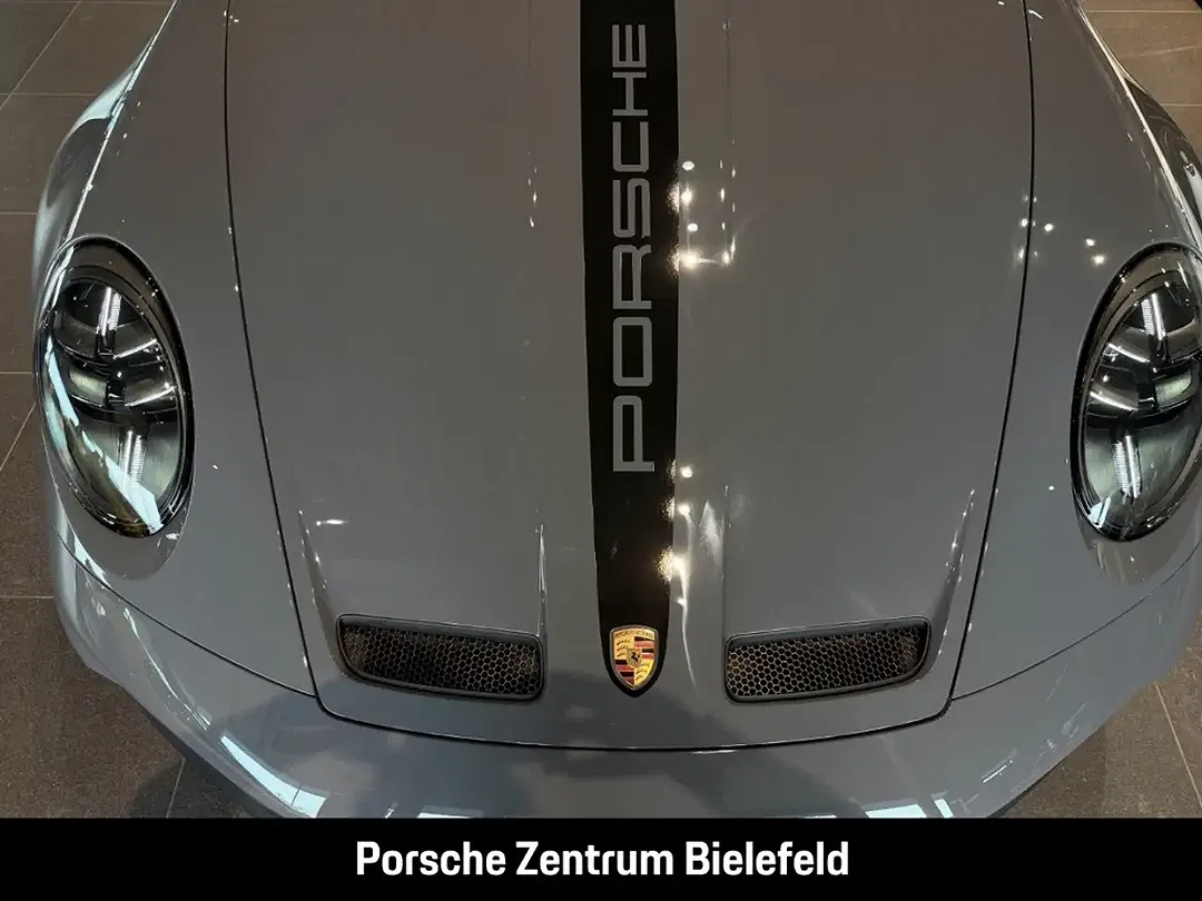 Porsche 992 - Thumbnail 10