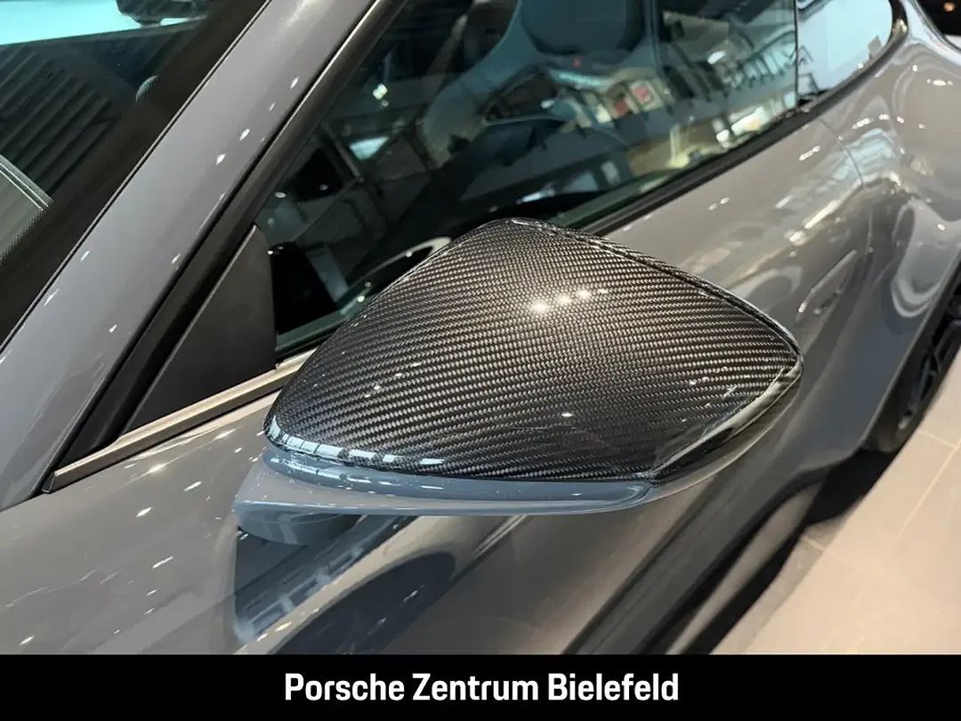 Porsche 992 - Thumbnail 13