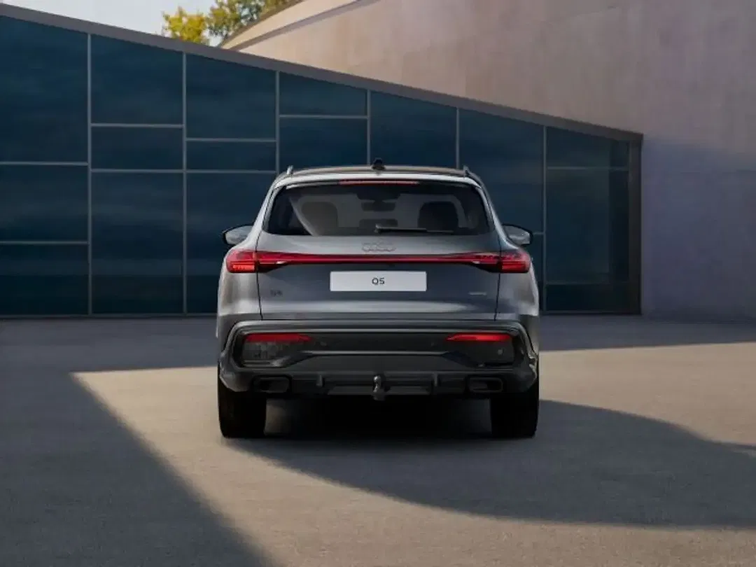 Audi Q5 - Thumbnail 3