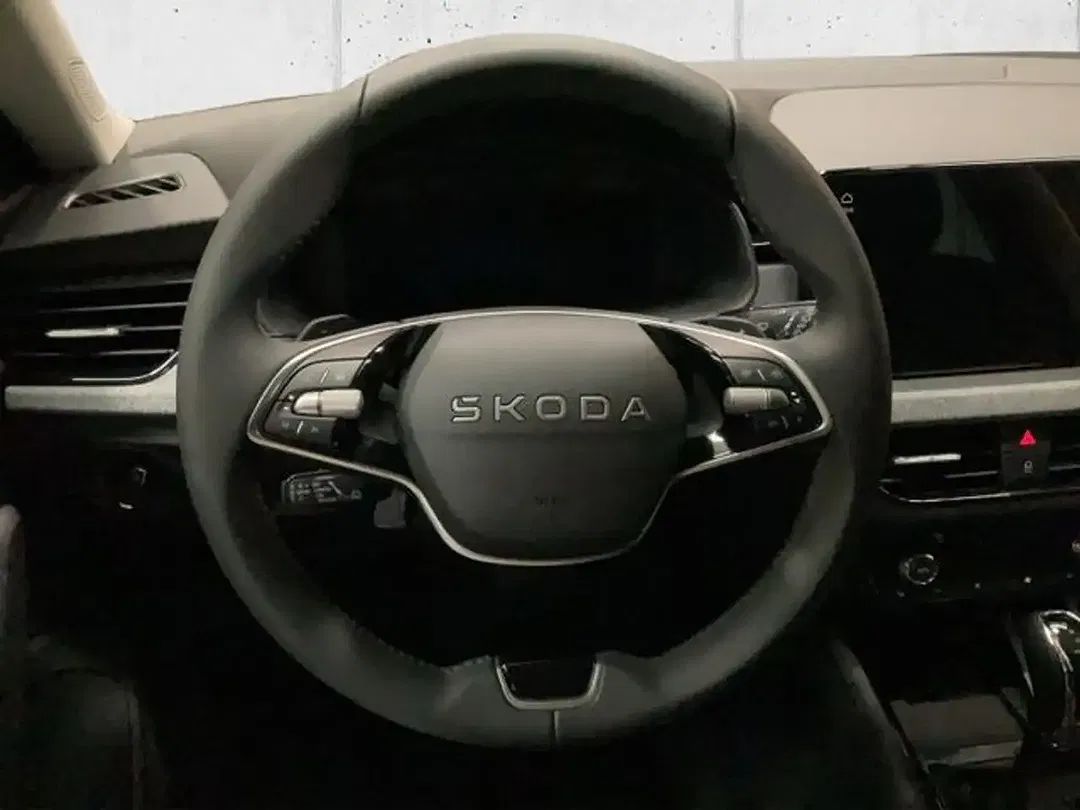 Skoda Scala - Thumbnail 13