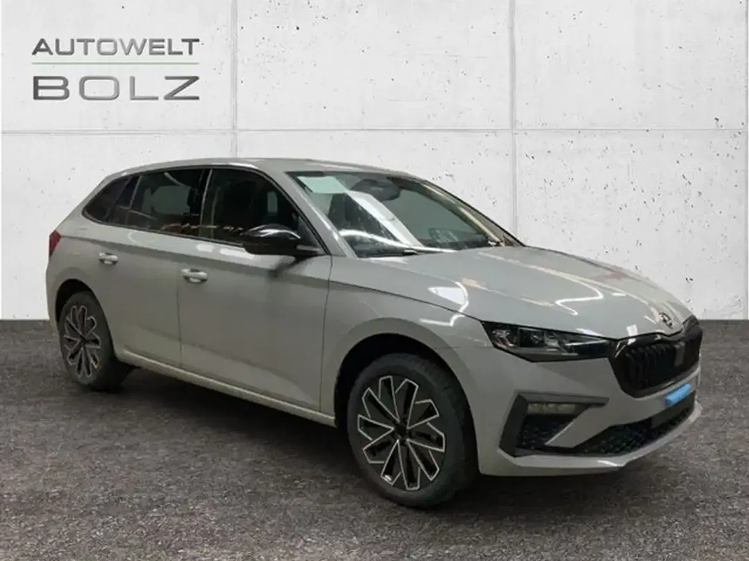 Skoda Scala - Thumbnail 2