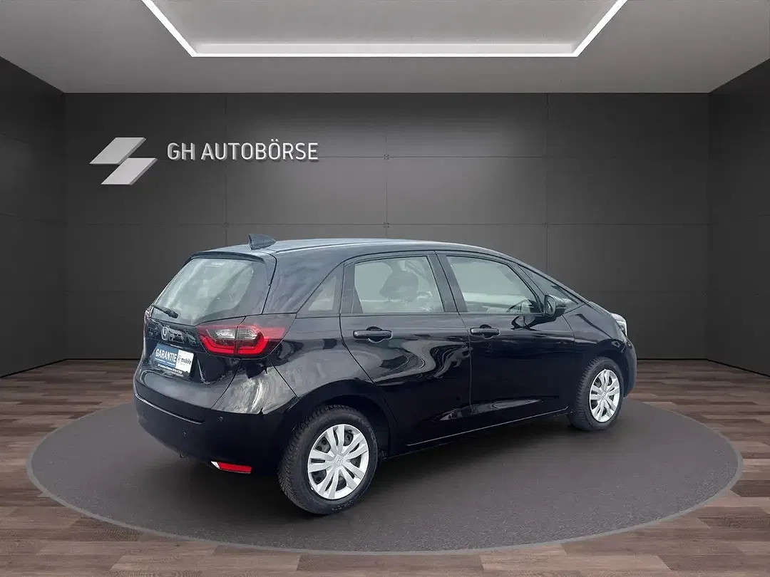 Honda Jazz - Thumbnail 4