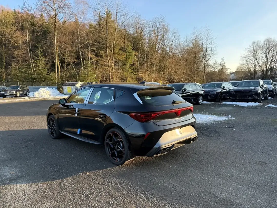 CUPRA Leon - Thumbnail 5