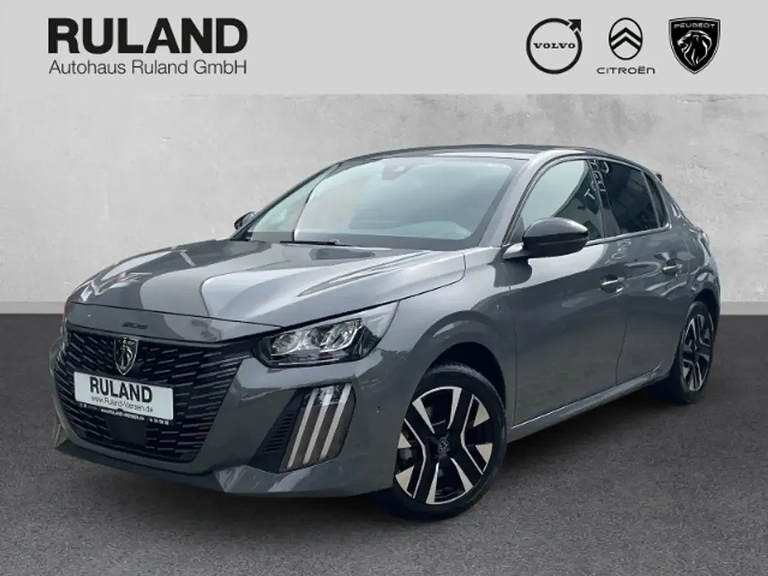 Peugeot 208 - Thumbnail 1