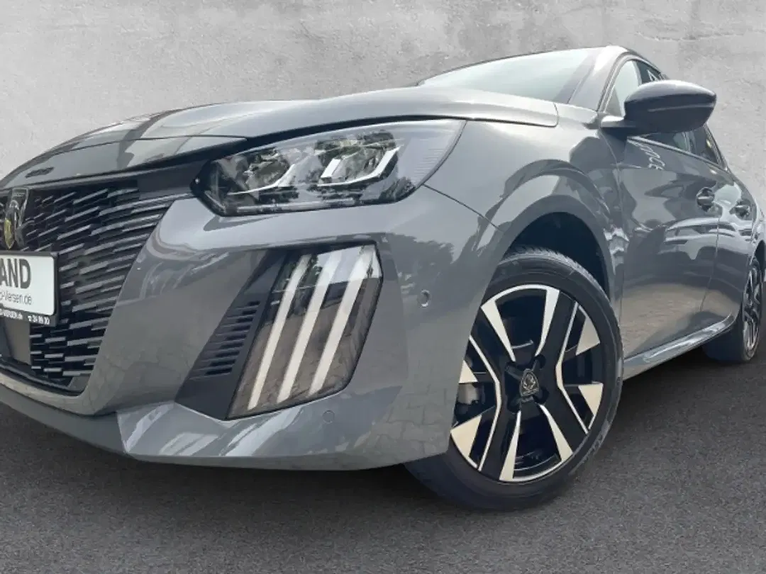 Peugeot 208 - Thumbnail 5