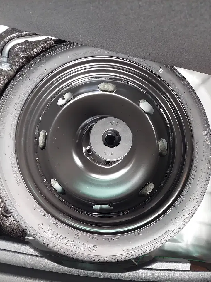 Skoda Karoq - Thumbnail 7