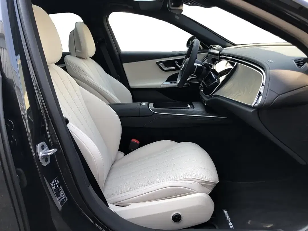 Mercedes-Benz E 220 - Thumbnail 3