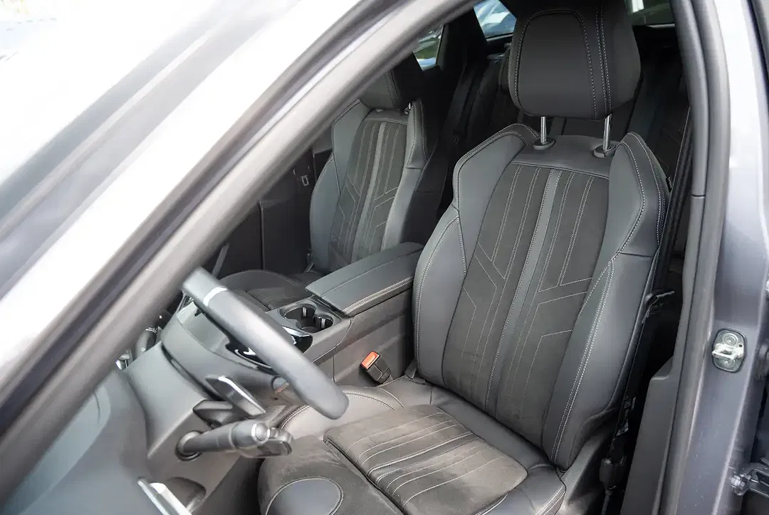 Peugeot 3008 - Thumbnail 8