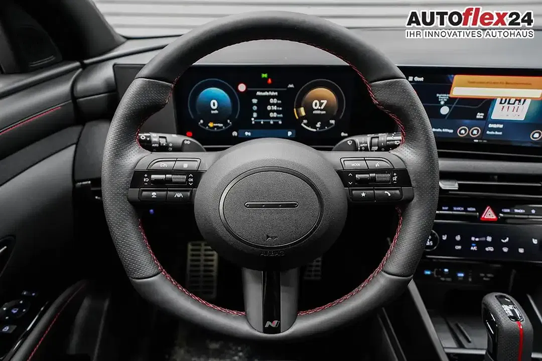 Hyundai TUCSON - Thumbnail 8