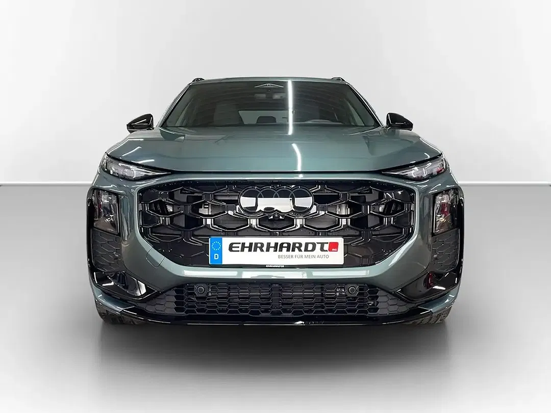 Audi Q3 - Thumbnail 2