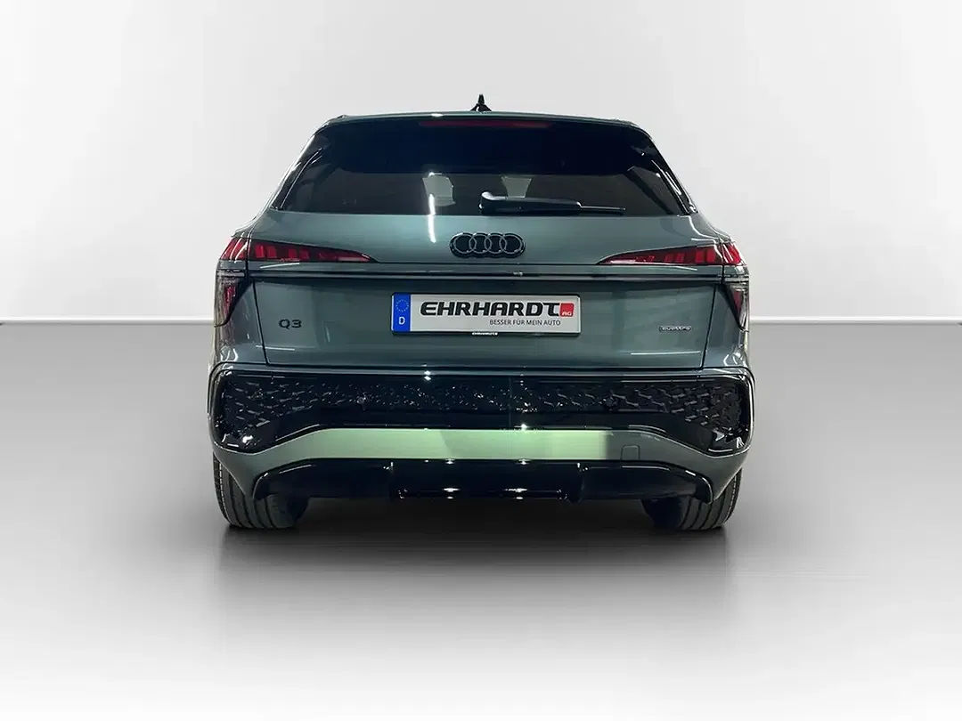 Audi Q3 - Thumbnail 5
