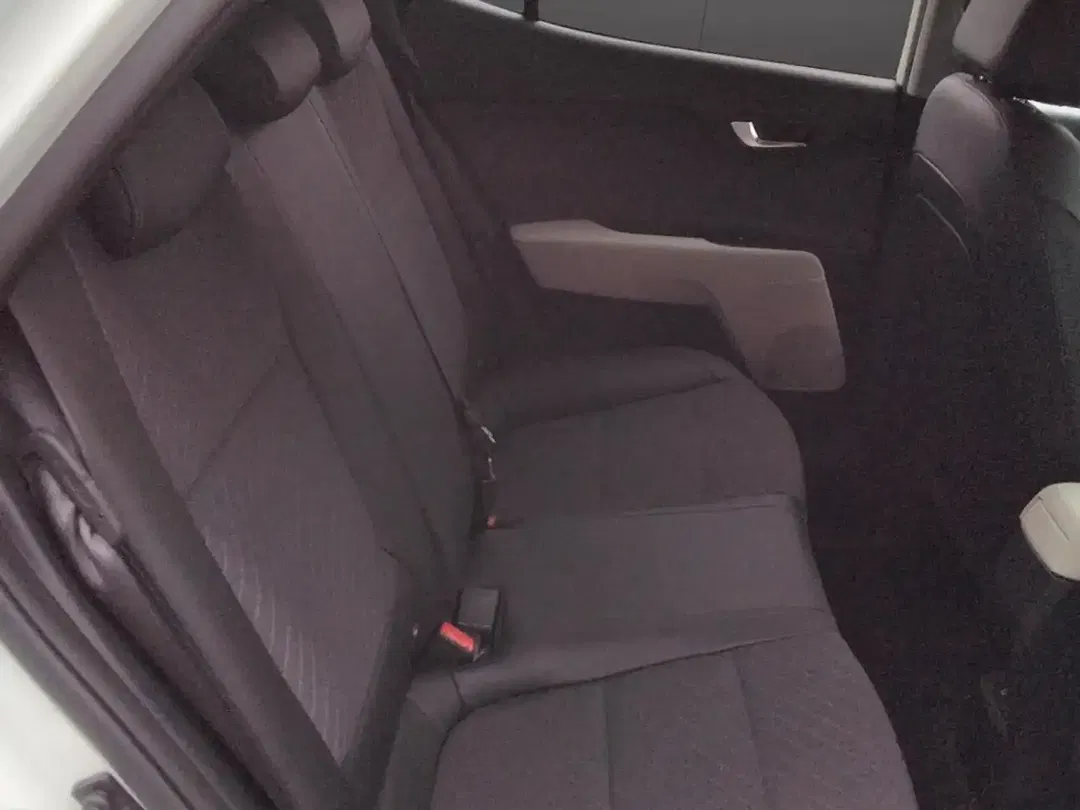 Kia Stonic - Thumbnail 12