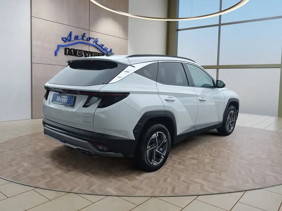 Hyundai TUCSON - Thumbnail 5