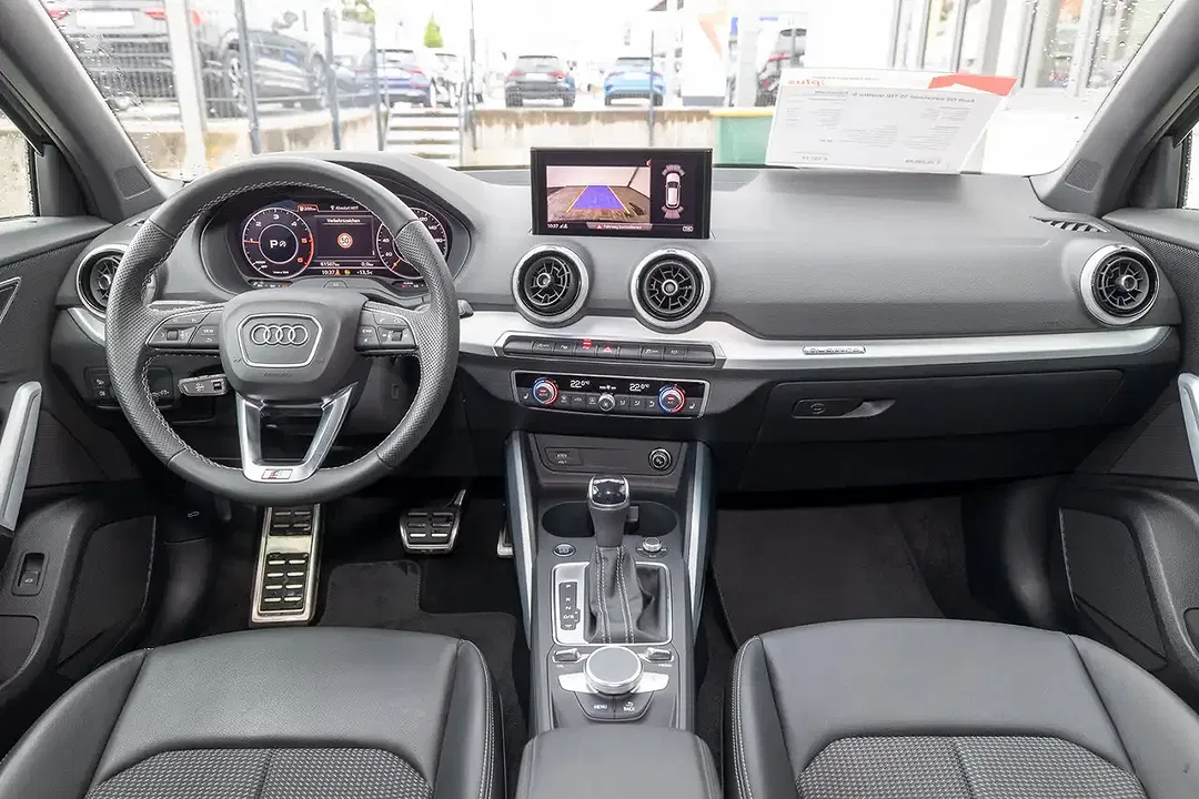 Audi Q2 - Thumbnail 2
