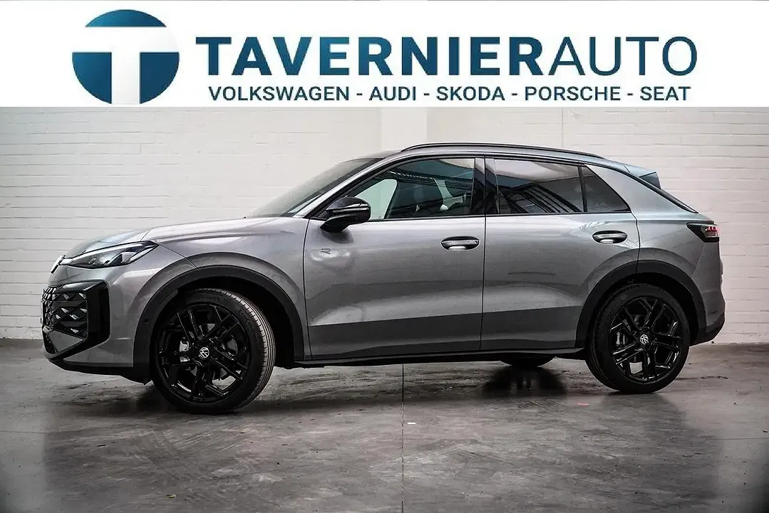 Volkswagen T-Roc - Thumbnail 1