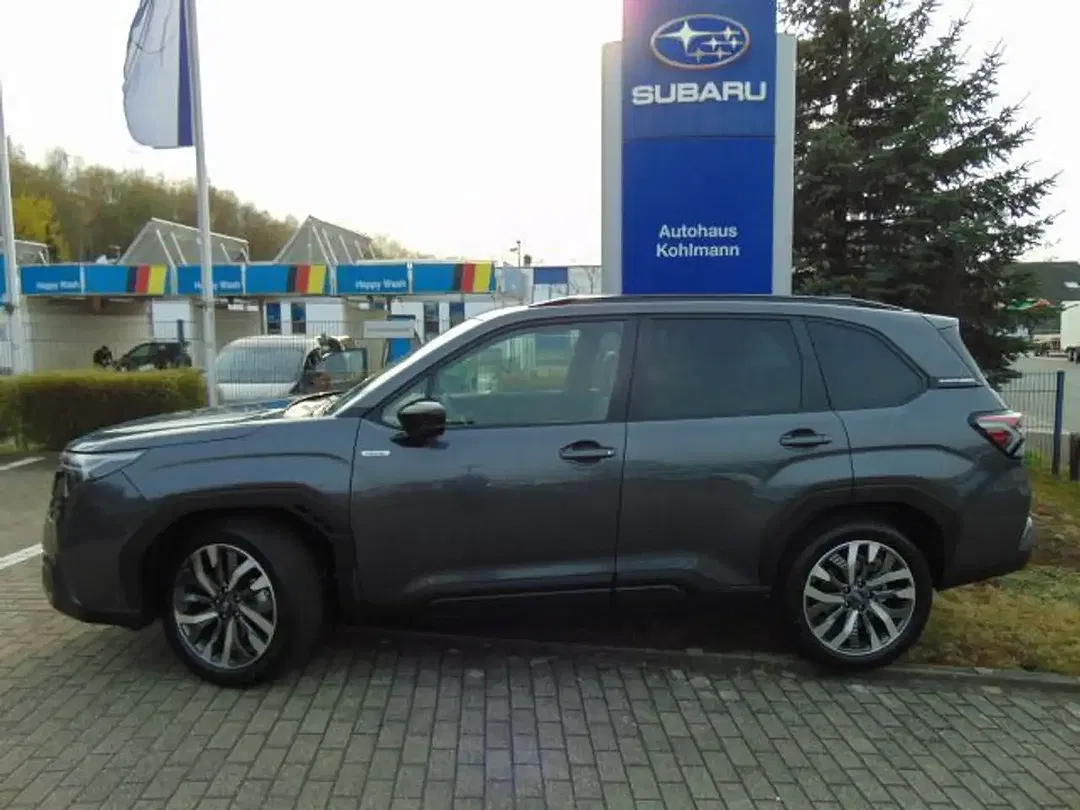 Subaru Forester - Thumbnail 3