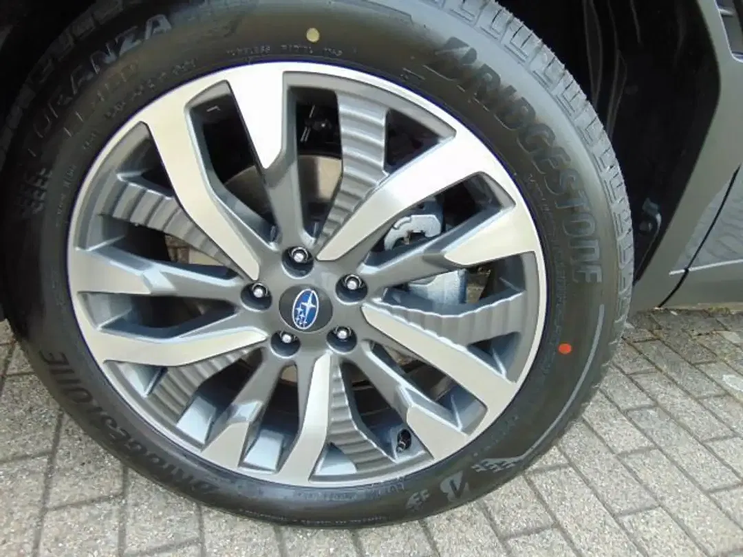 Subaru Forester - Thumbnail 4