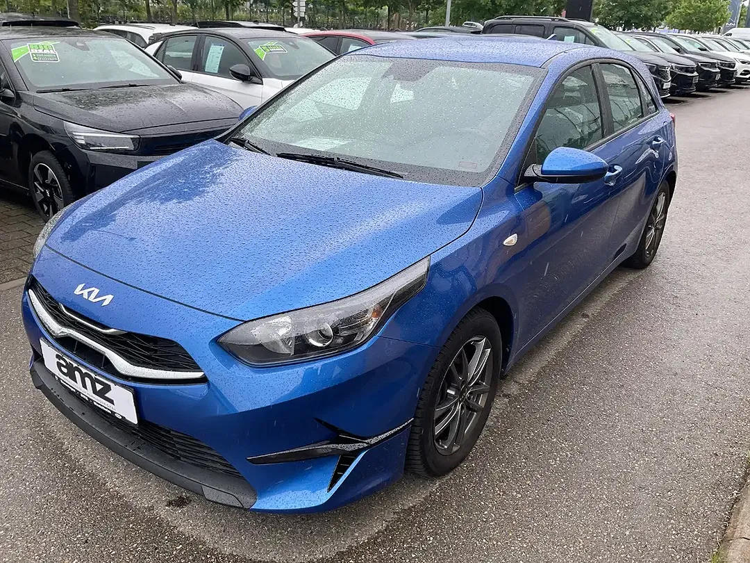 Kia Ceed / cee'd - Thumbnail 1