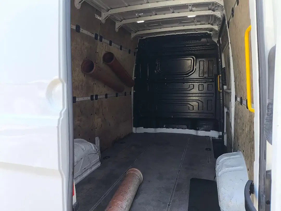 Volkswagen Crafter - Thumbnail 9