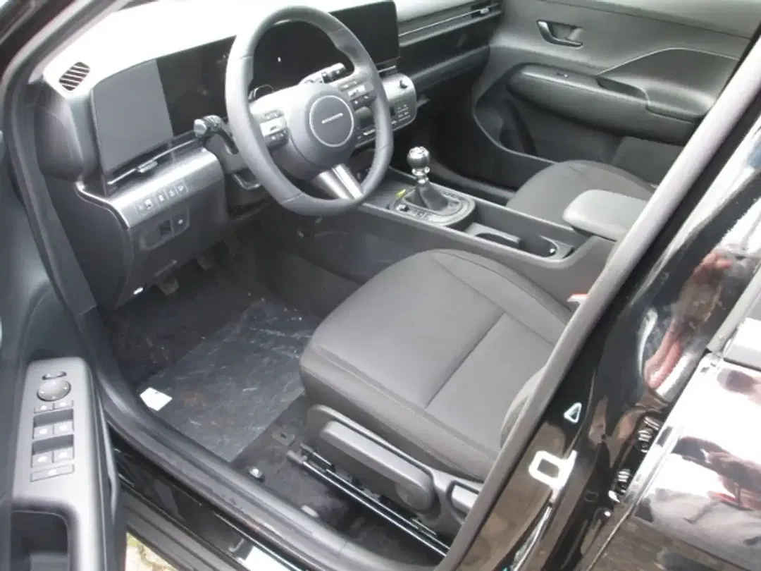 Hyundai KONA - Thumbnail 6