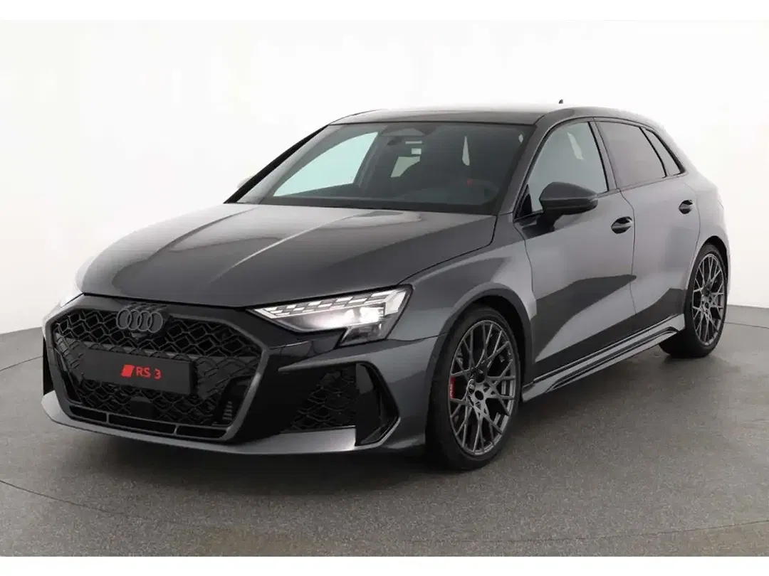 Audi RS3 - Thumbnail 1