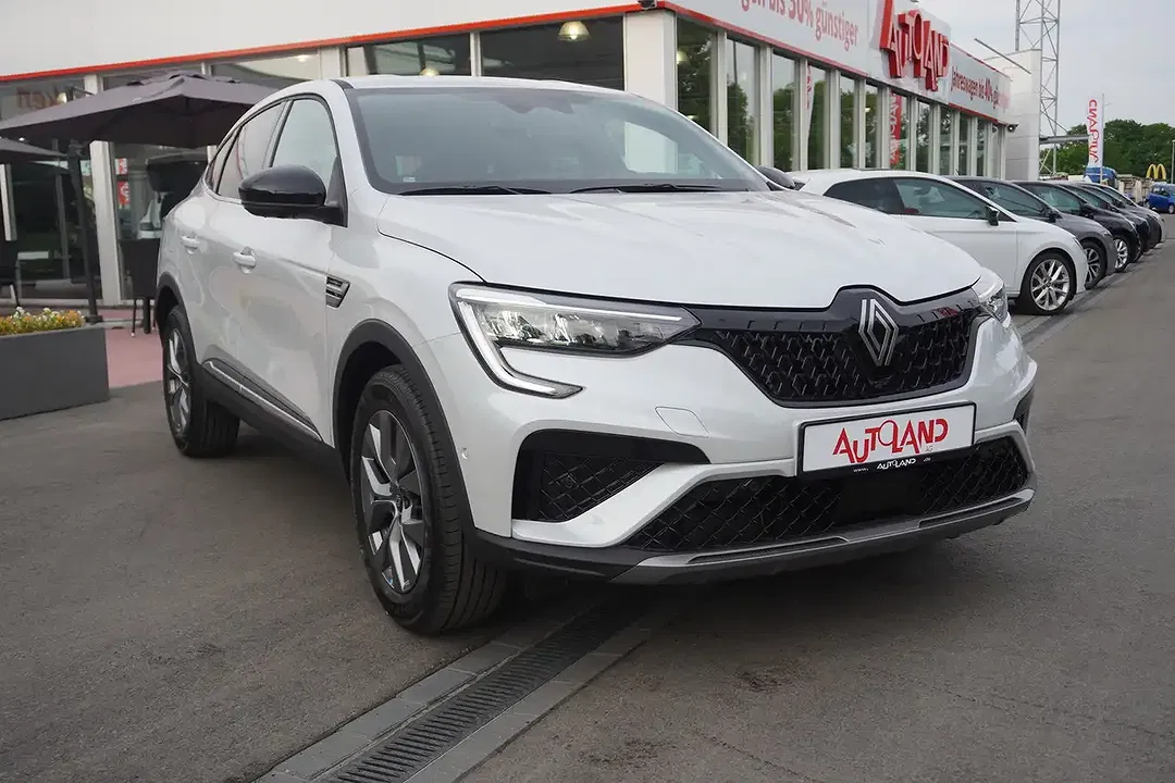 Renault Arkana - Thumbnail 2
