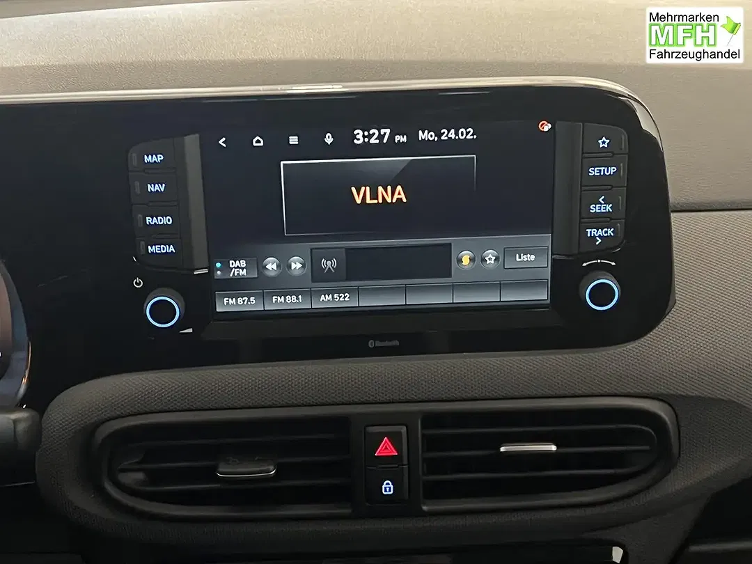 Hyundai i10 - Thumbnail 11