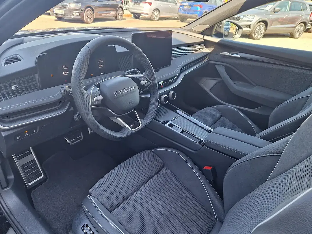 Skoda Superb - Thumbnail 5