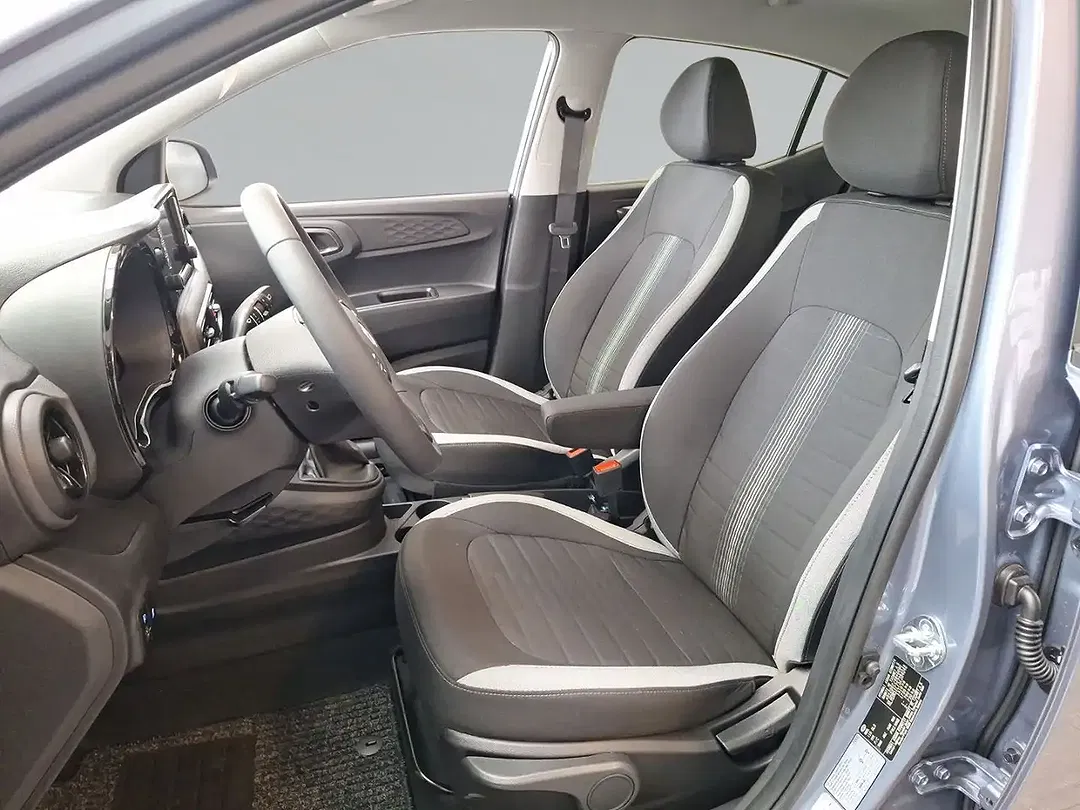 Hyundai i10 - Thumbnail 8