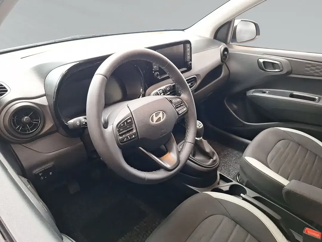 Hyundai i10 - Thumbnail 9