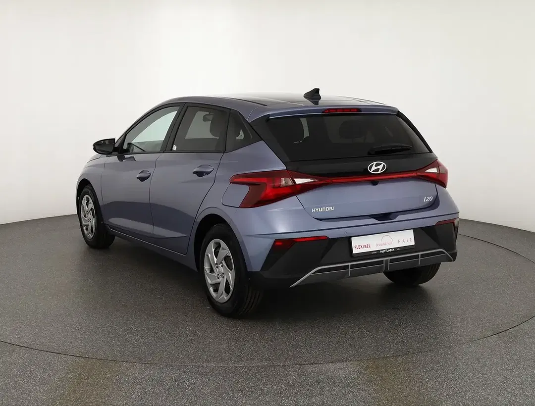 Hyundai i20 - Thumbnail 3