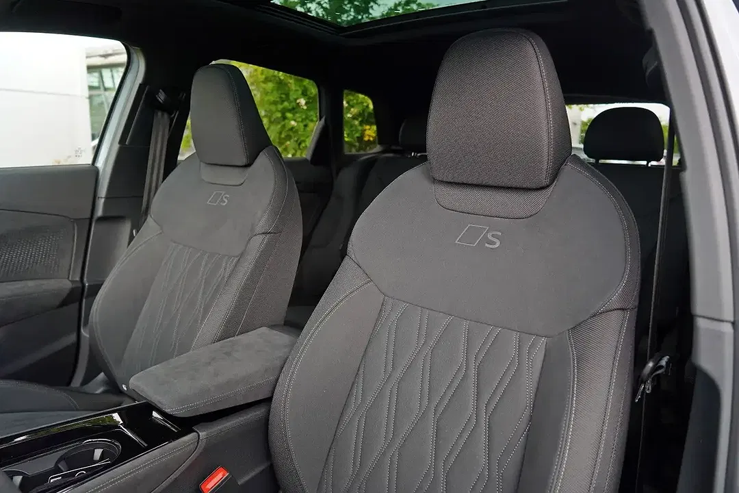 Audi Q3 - Thumbnail 13