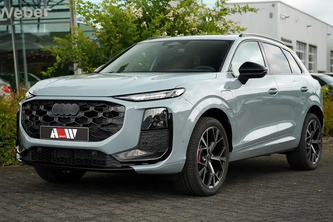 Audi Q3 - Thumbnail 2