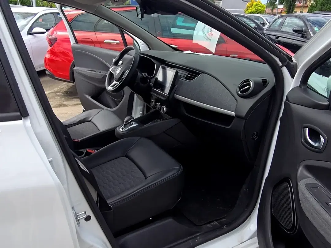 Renault ZOE - Thumbnail 13