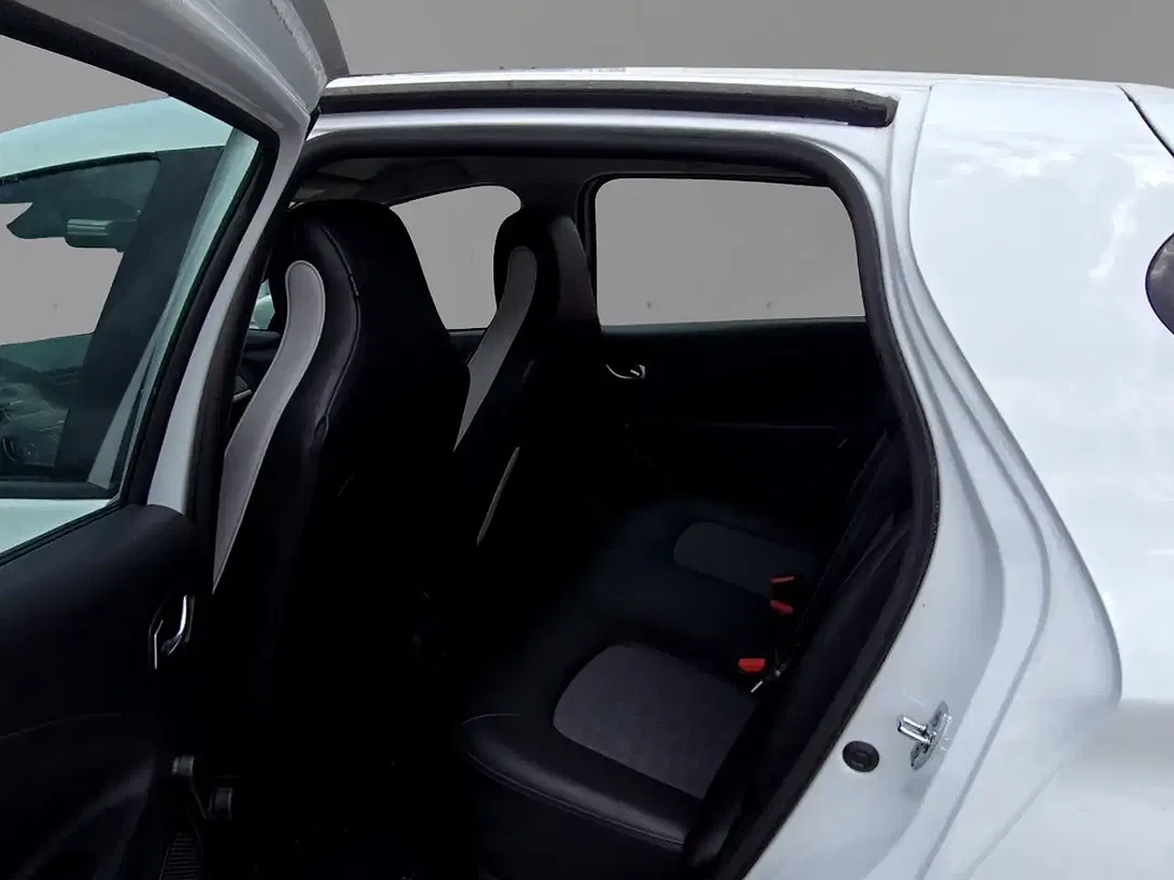 Renault ZOE - Thumbnail 7