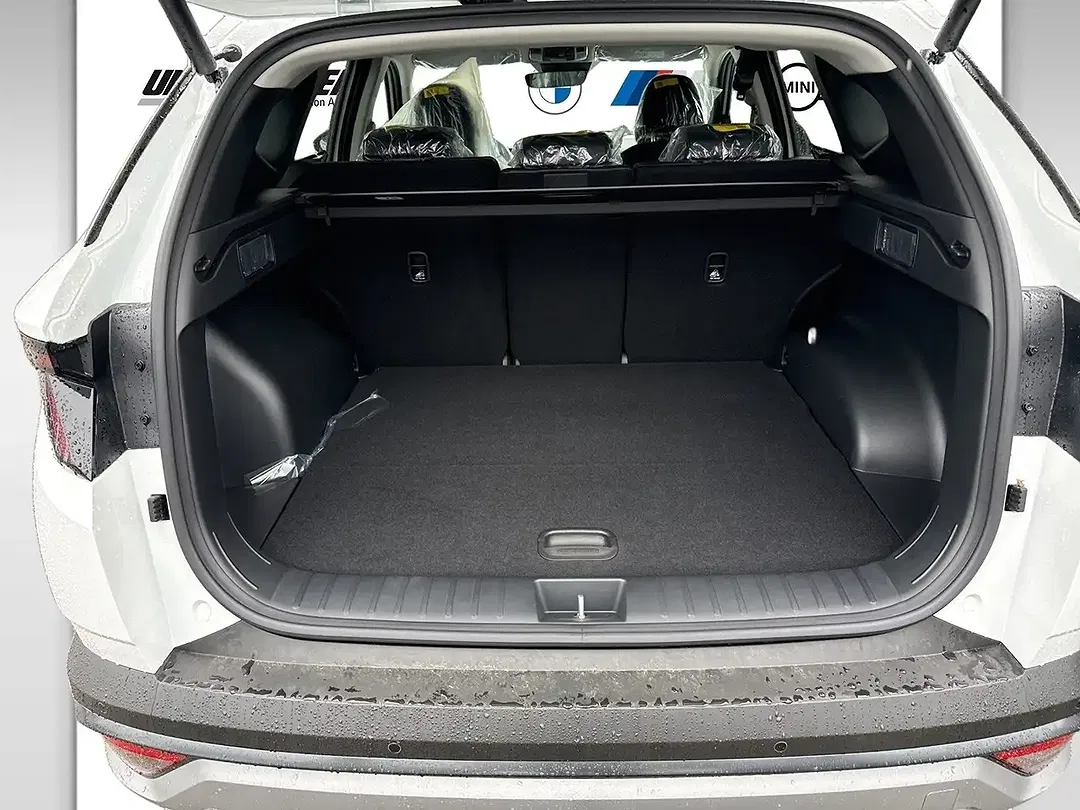 Hyundai TUCSON - Thumbnail 12
