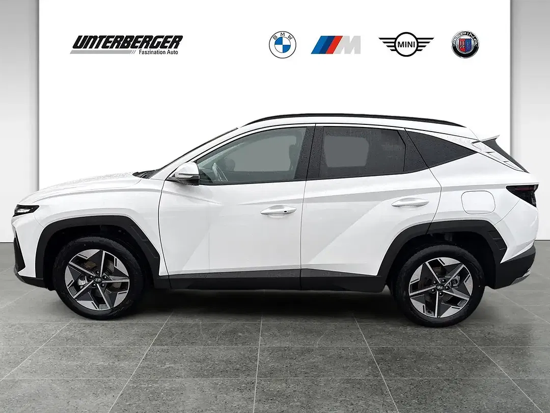 Hyundai TUCSON - Thumbnail 3