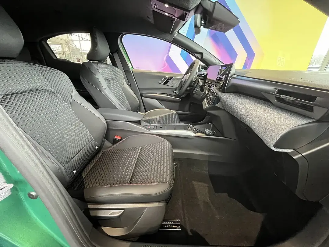 Renault Clio - Thumbnail 8