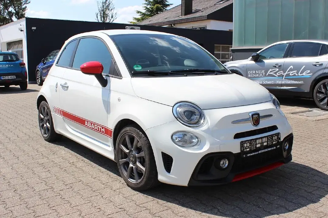 Abarth 595 - Thumbnail 2