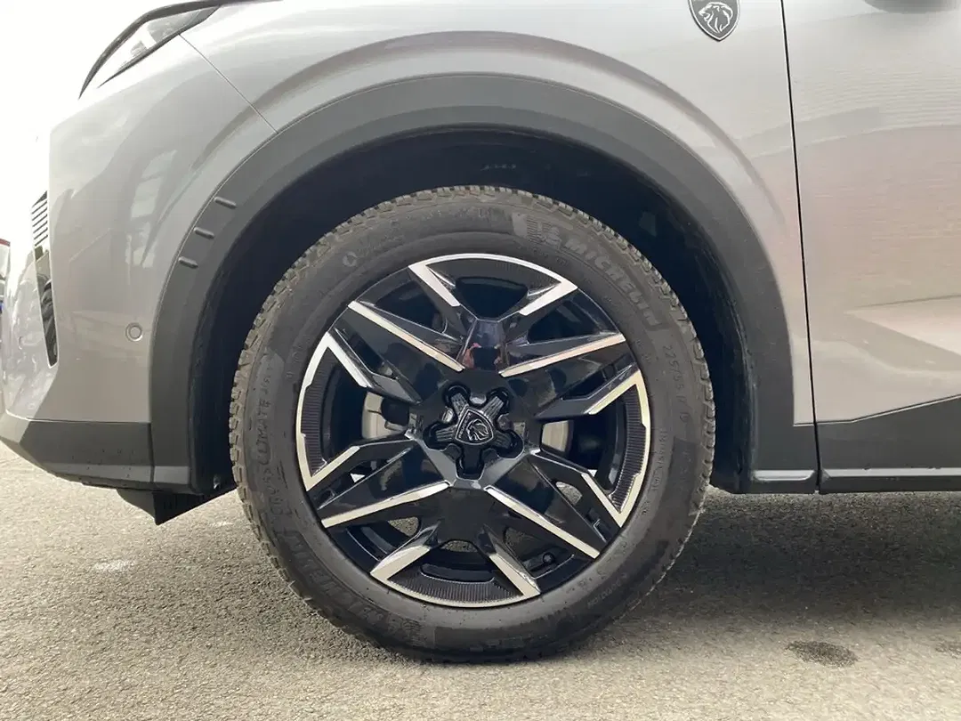 Peugeot 3008 - Thumbnail 11