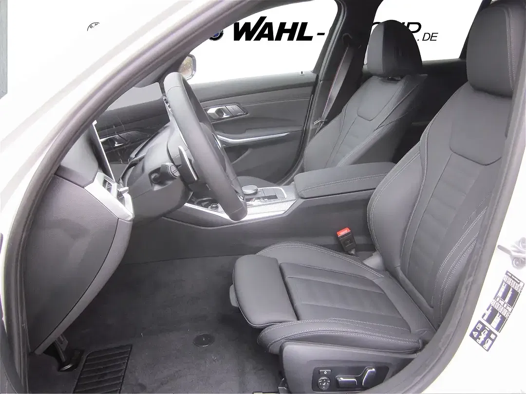 BMW 330 - Thumbnail 9