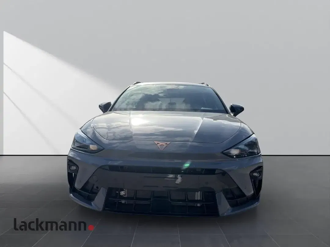 CUPRA Leon - Thumbnail 2